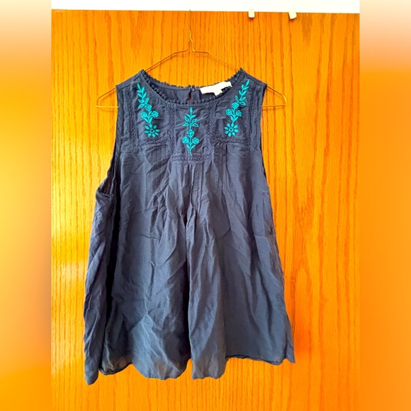 Ladies petite medium lift cotton embroidered tank top - Picture 1 of 3